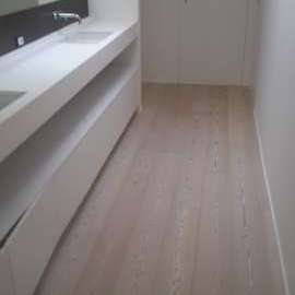 Parquet verniciati larice